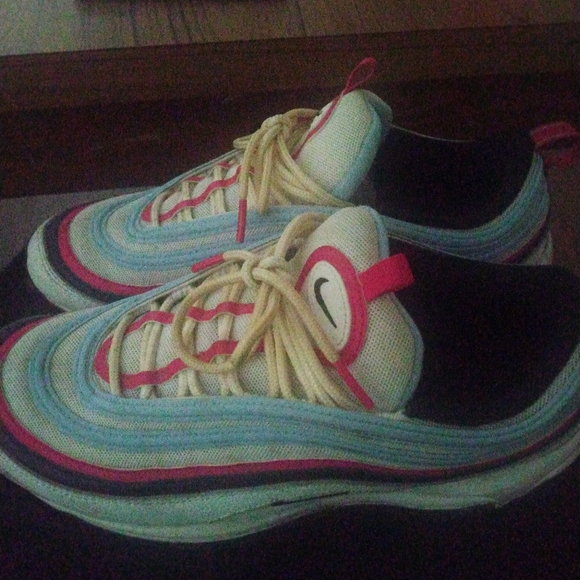 Air Max 97s - Picture 2 of 3
